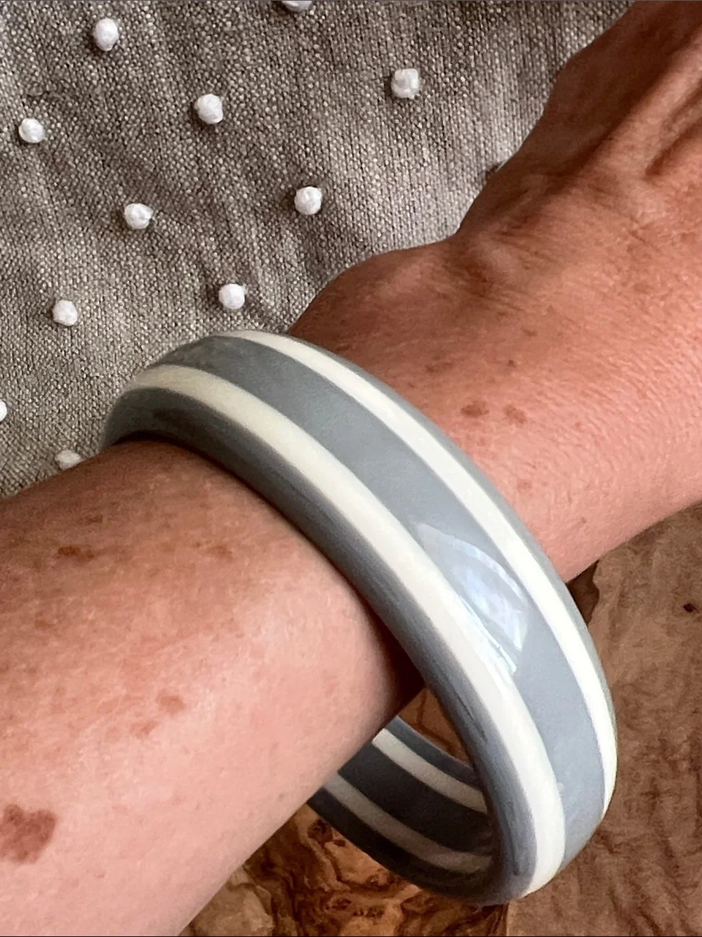 Vintage Gray and White Striped Bakelite Bangle Bracelet